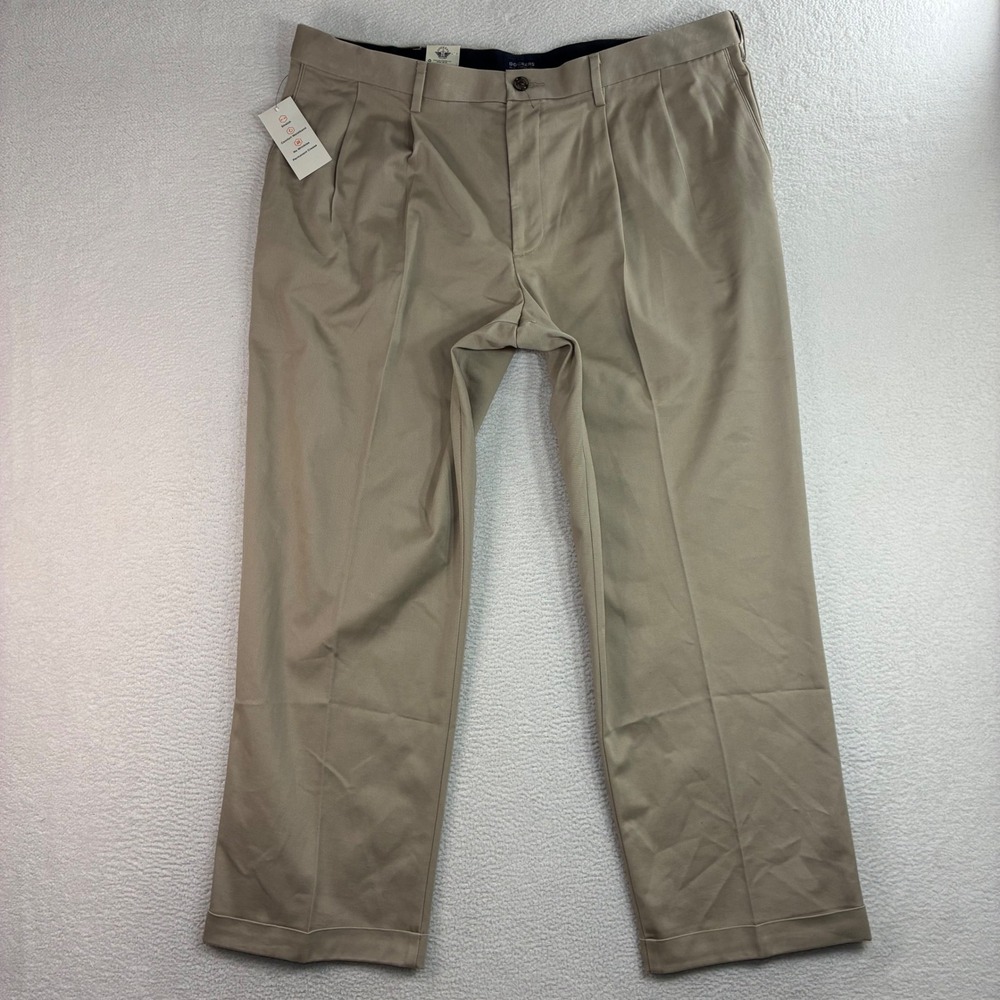 Dockers Comfort Khaki Chino Pants Men 40x30 Beige Straight Cotton Stretch NWT - Picture 3 of 8